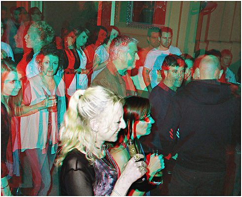 Crowd at the show. 3-D Photography by Marc Dawson.